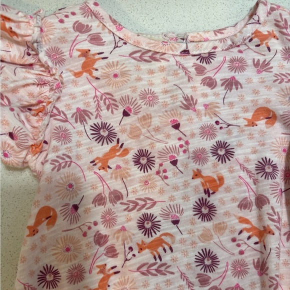 First Impressions - 0-3 months - Baby Girl Outfit - Picture 3 of 8